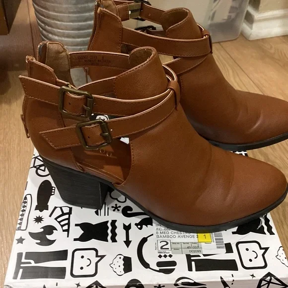 Womens size 8 bamboo AVENGE-21VX - Picture 3 of 6